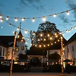 Chateau D'urspelt Hotel Urspelt