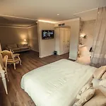 Chateau D'urspelt Hotel 4*