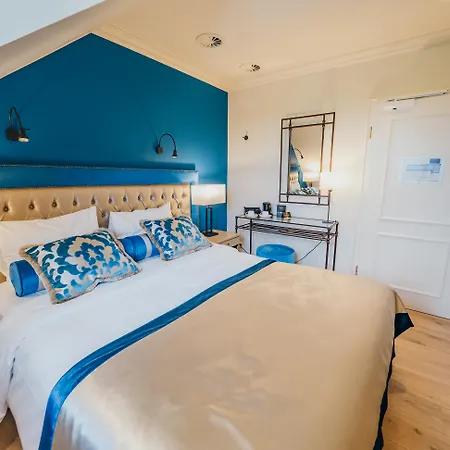 Chateau D'urspelt מלון Urspelt