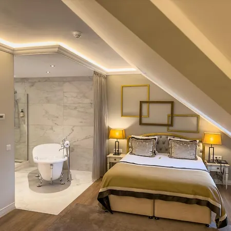 מלון Chateau D'urspelt 4*