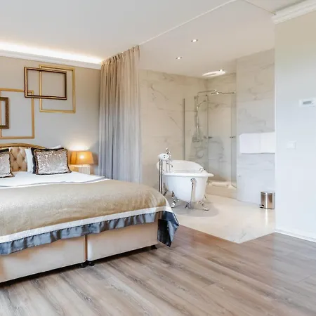 מלון Chateau D'urspelt 4*