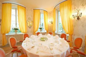 Chateau D'urspelt Hotell 4*