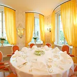 Chateau D'urspelt Hotel 4*