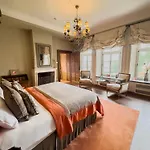 Hotel Chateau D'urspelt