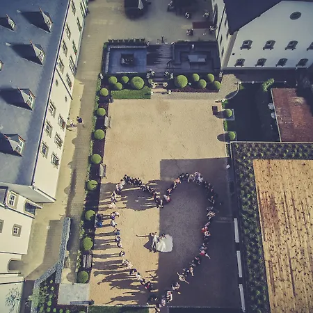 Chateau D'urspelt Hotel