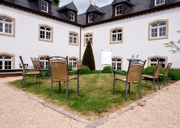 Chateau D'urspelt Hotel 4*