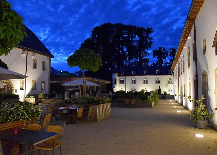 Chateau D'urspelt Hotel Urspelt