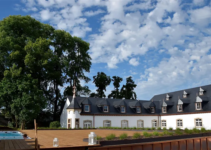 Chateau D'urspelt Hotel 4*